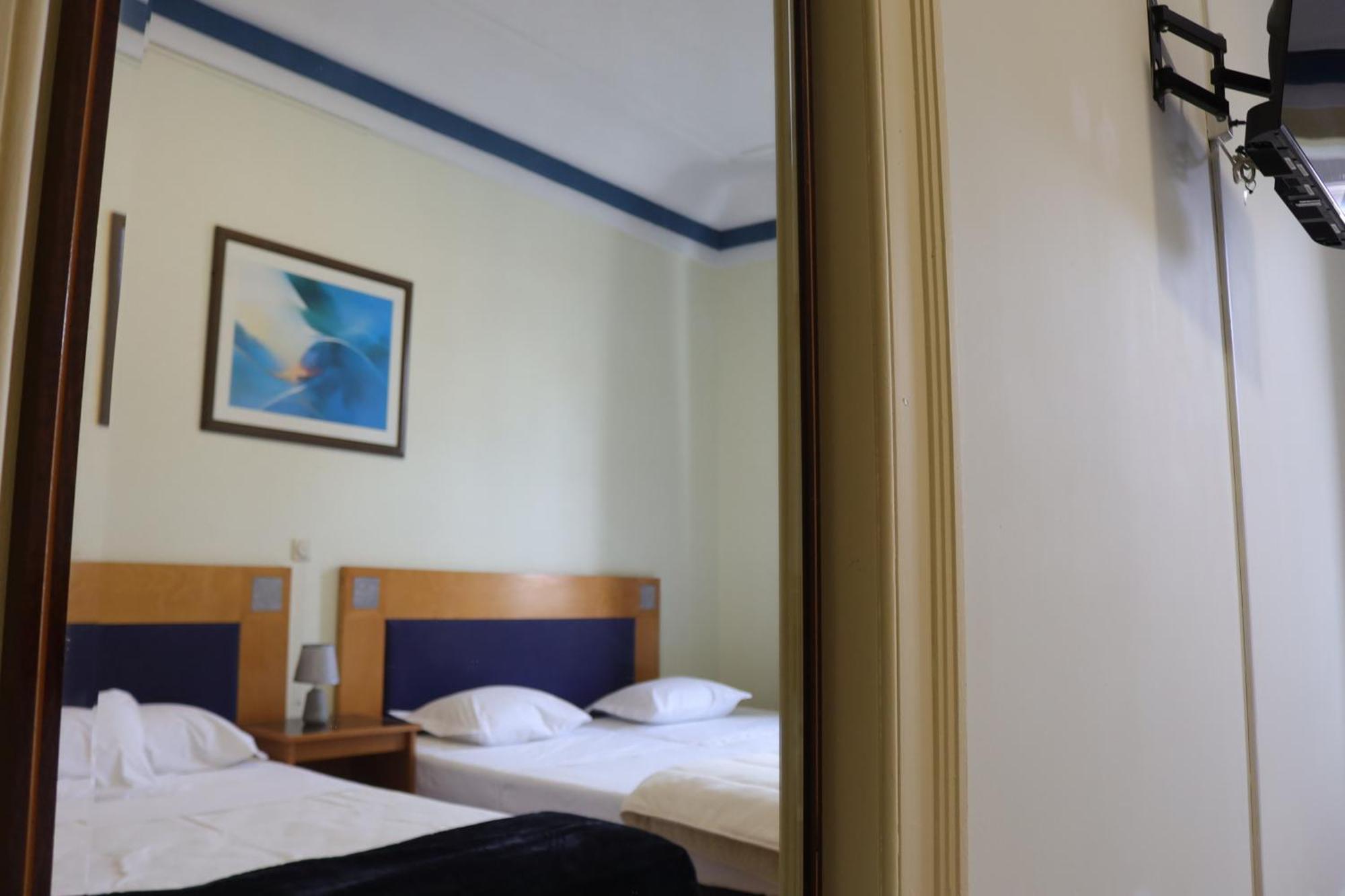 Midis - Local Accommodation Lissabon Exterior foto